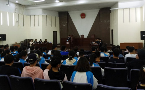 〖龙虎网〗校园开放日：无锡市堰桥高级中学师生体验南财大学生活