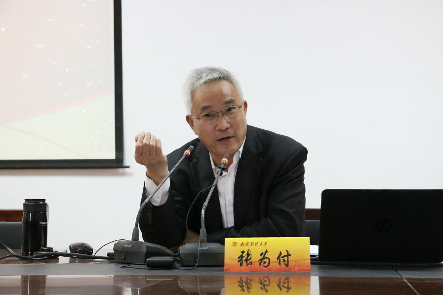 080916590ugn.jpg