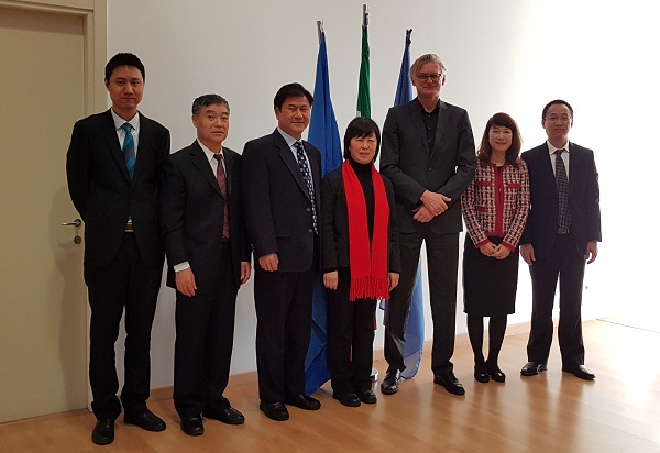 联合国国际劳工组织国际培训中心合影suo.jpg