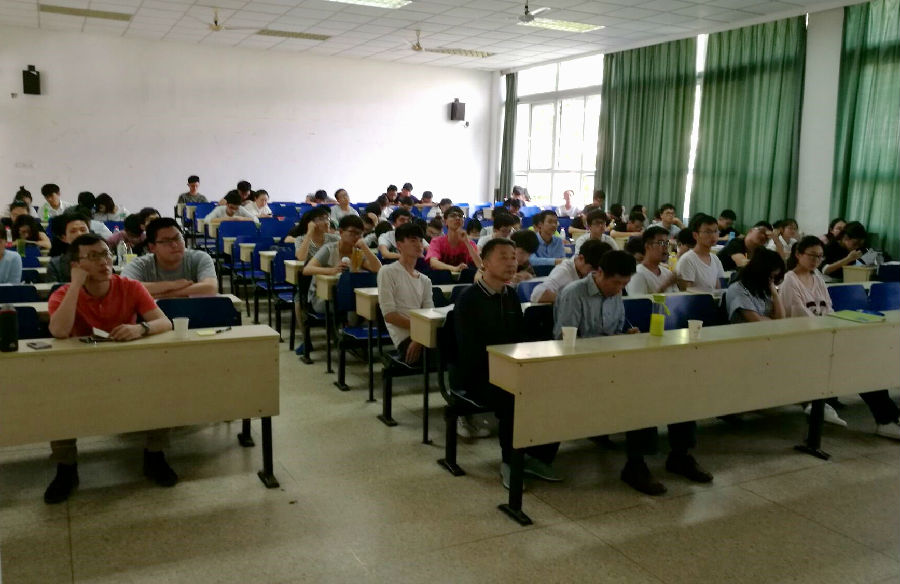 杨明2_副本.jpg
